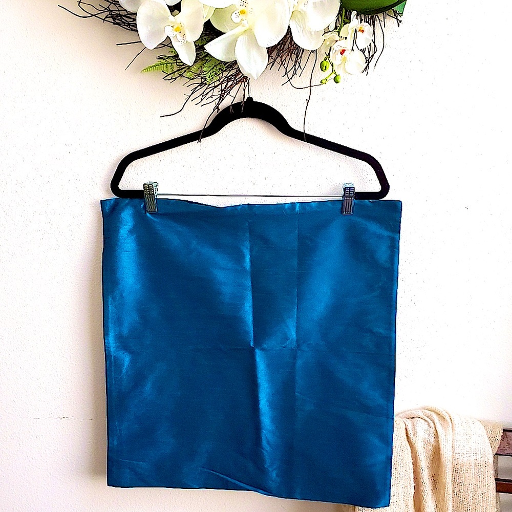 Brand New Peacock Blue Green Accent Pillow 20”x19” zipper closure silky sheen